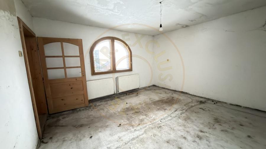 Proprietate cu 2 case | Teren 546 mp | Str. Albinelor Nr.18 - Carei - 13