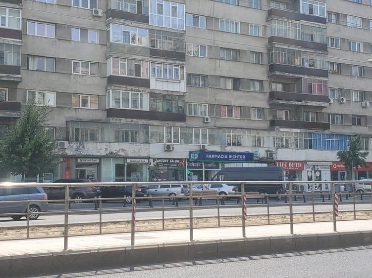 Pantelimon - Spital- 200  mp - pret 390.000 euro ,inchiriat - 3