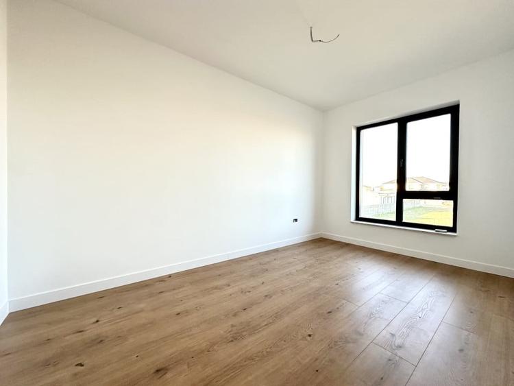 Duplex spatios, 5 camere, 125 mp utili, 450 mp teren - Dumbravita - 6