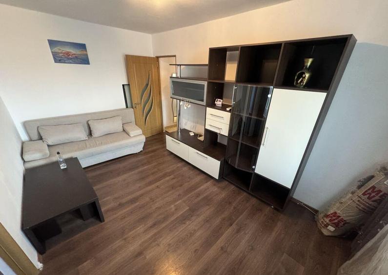 Apartament 2 camere zona Inel 2 - 8
