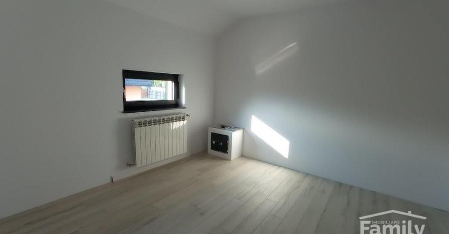 VILA de LUX in Burdujeni - 25