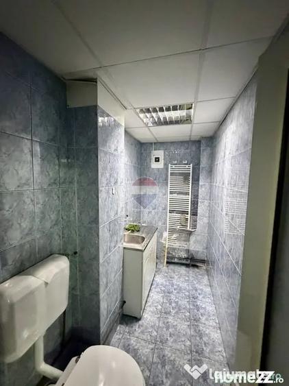 Spațiu comercial, de 61 mp, în Central