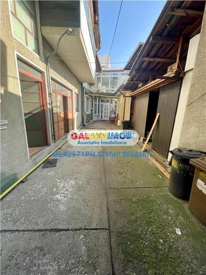 VANZARE 2 CORPURI DE CASA - SPATIU COMERCIAL - STRADA POSTEI, PLOIESTI VANZARE 2 CORPURI DE CASA - SPATIU COMERCIAL - STRADA POSTEI, PLOIESTI