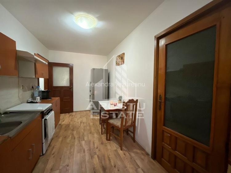 Apartament cu 2 camere, etajul 1, zona Sagului Apartament cu 2 camere, etajul 1, zona Sagului