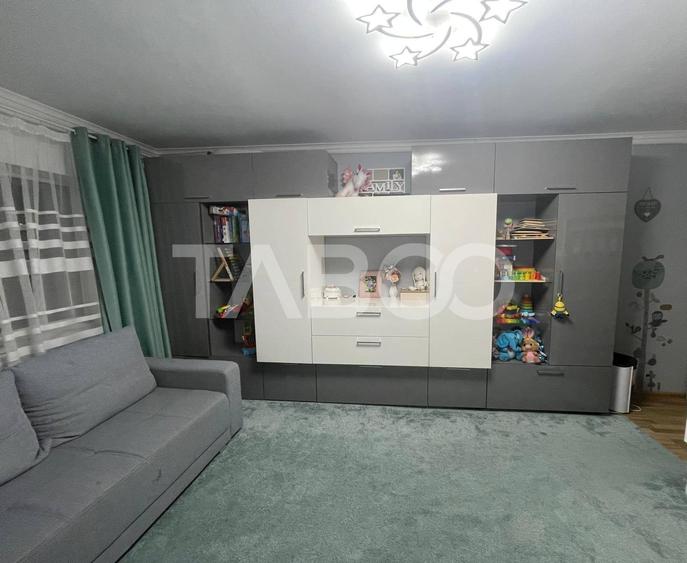 Apartament cu 2 camere decomandat, mobilat în Grigorescu