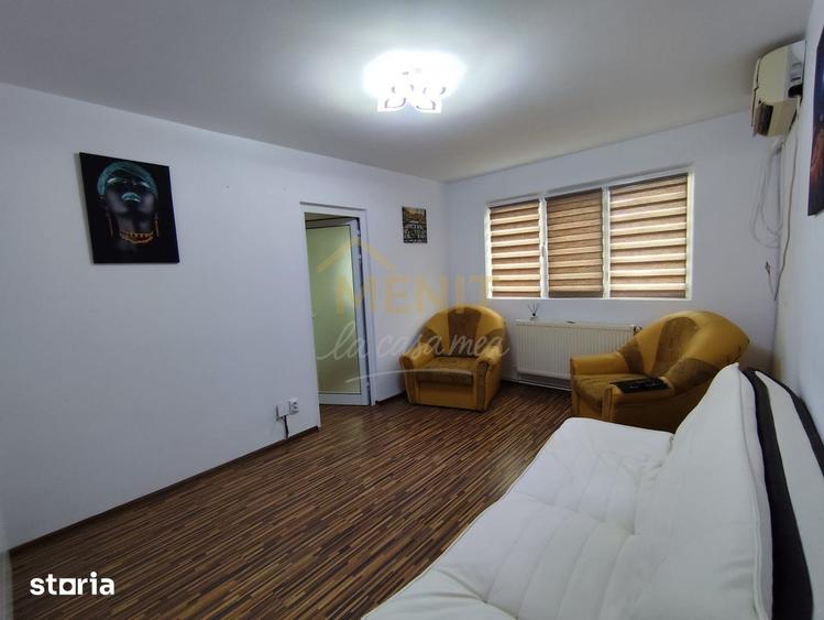 Apartament cu 2 camere, mobilat în Central