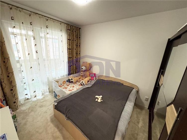 Militari - Rosu , Avangarde 2 camere, 47 mp - 9