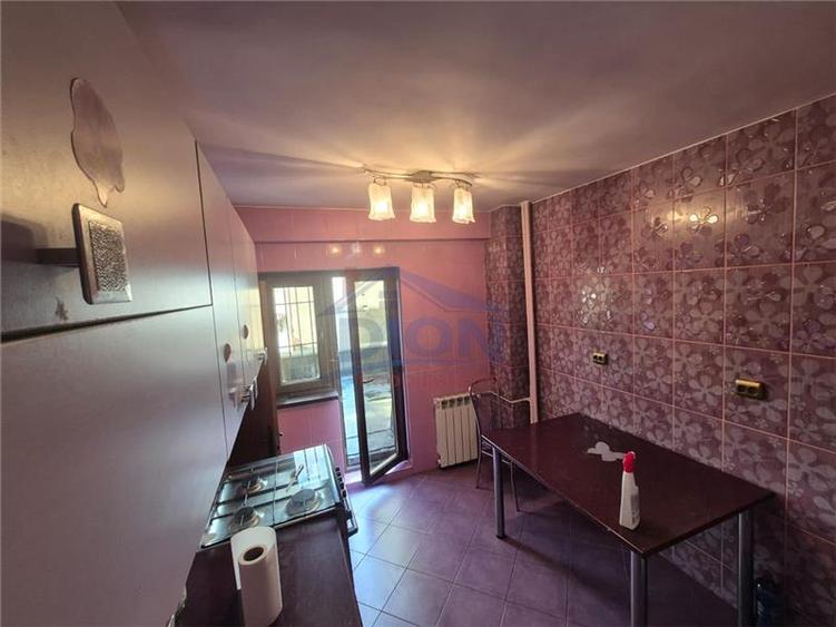 Natiunile Unite - Apartament  3 camere cu terasa , bloc 1991 - 8