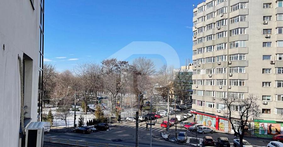 Spatiu birouri Mihalache -Turda in imobil mixt, 33 mp, centr - 23