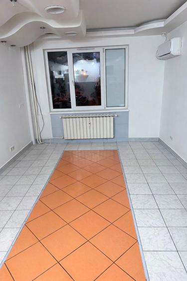 Apartament 2 camere spatiu comercial - 5