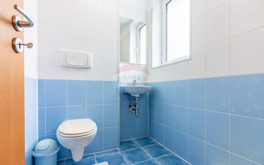 Casa / Vila in Corbeanca, langa lac, zona exclusivista - 11