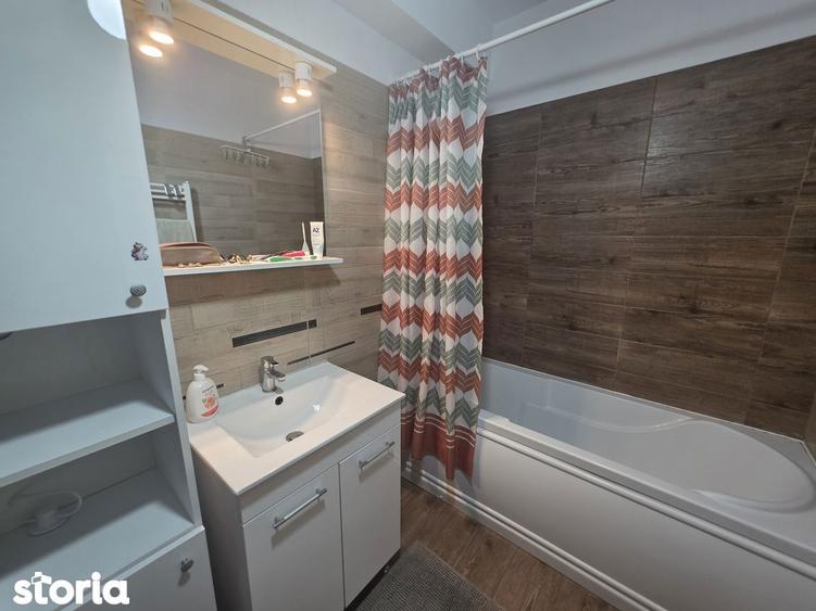 Inchiriez 2 camere cu gradina si parcare subetrana Tractorul - 4