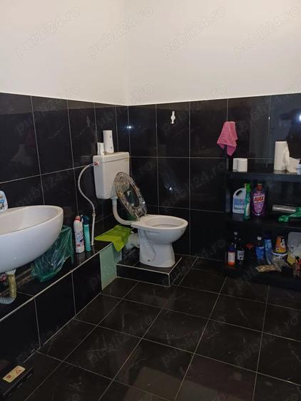 Spa?iu comercial de vanzare pe Bd. Liviu Rebreanu - 7