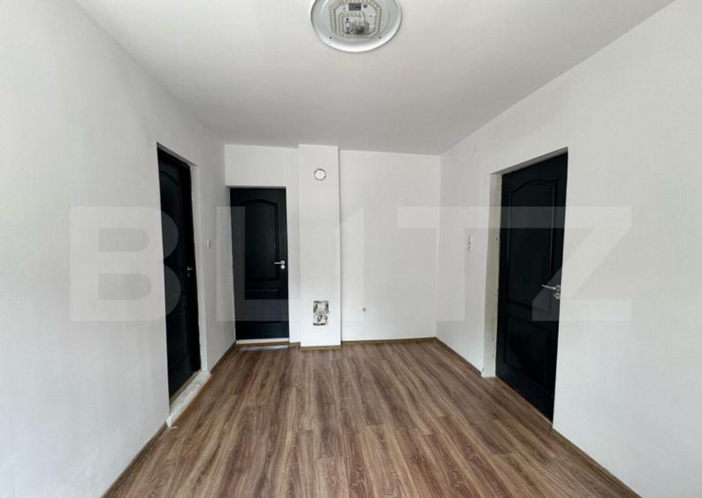 Casa cu 2 camere si cu o superba priveliste spre Castelul Co - 8