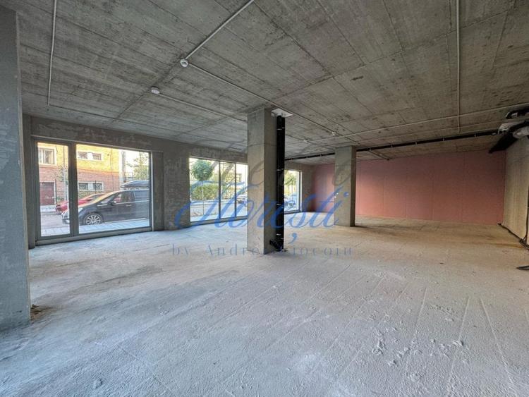 Spațiu comercial, de 147.5 mp, în Mănăștur