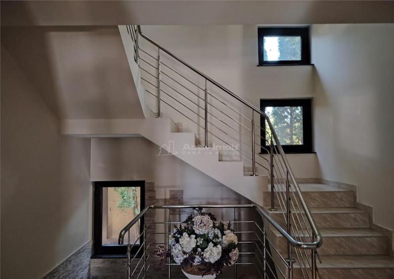 Vila de lux, cu piscina, in Mica Roma, la 5 km de Ploiesti - 4