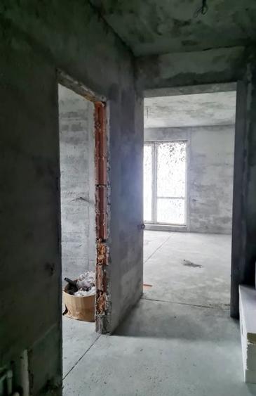 Garsoniera dubla-curte privata 90 mp-Complex Aurel Persu-Berceni-Comision 0 - 1