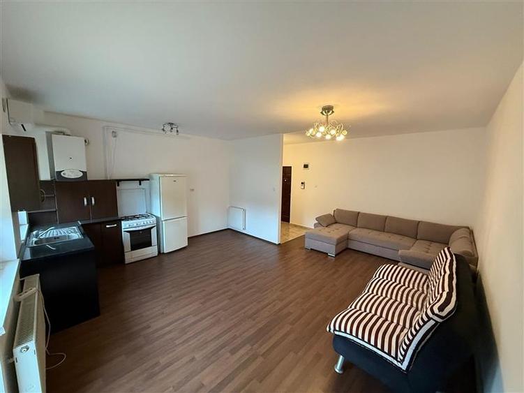 Exclusivitate, Garsoniera 47 mp, Zona Tractorul, Brasov - 12