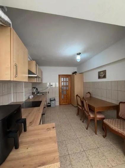Apartament 2 camere , ultracentral , chirie , Radauti - 10