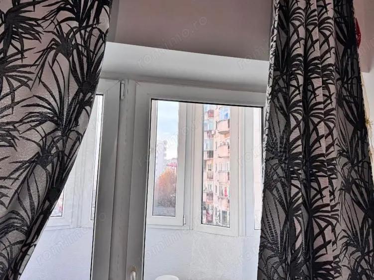 Garsoniera decomandata 40 mp, mobilata ?i utilata, Vitan Mall, etaj 4 din 8 - 8