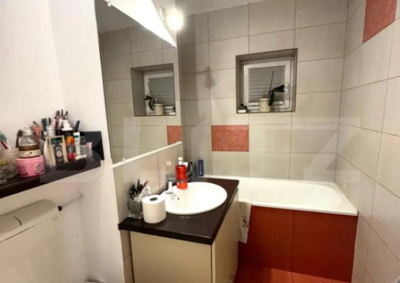 Apartament 2 camere, etaj intermediar, decomandat, zona cent - 3