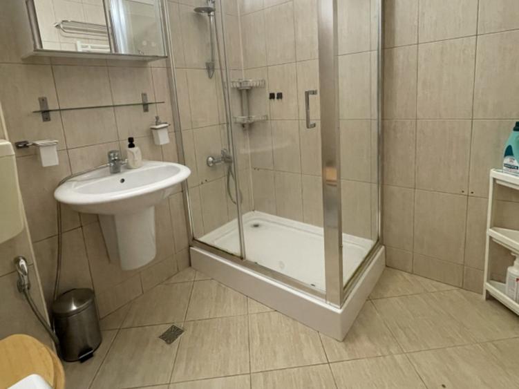 Apartament 2camere piata alba iulia600euro - 2