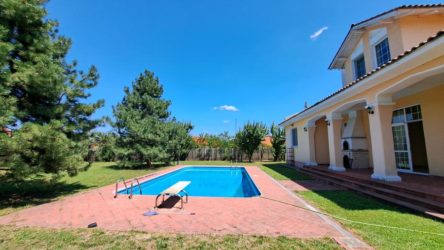 VILA LUX  CU PISCINA PROPRIE IN COMPLEX REZIDENTIAL CU CIRCUIT INCHIS - 7