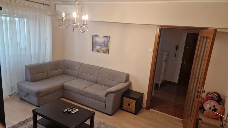 Vand apartament 2 camere, complet mobilat, centrala proprie, loc parcare de - 1