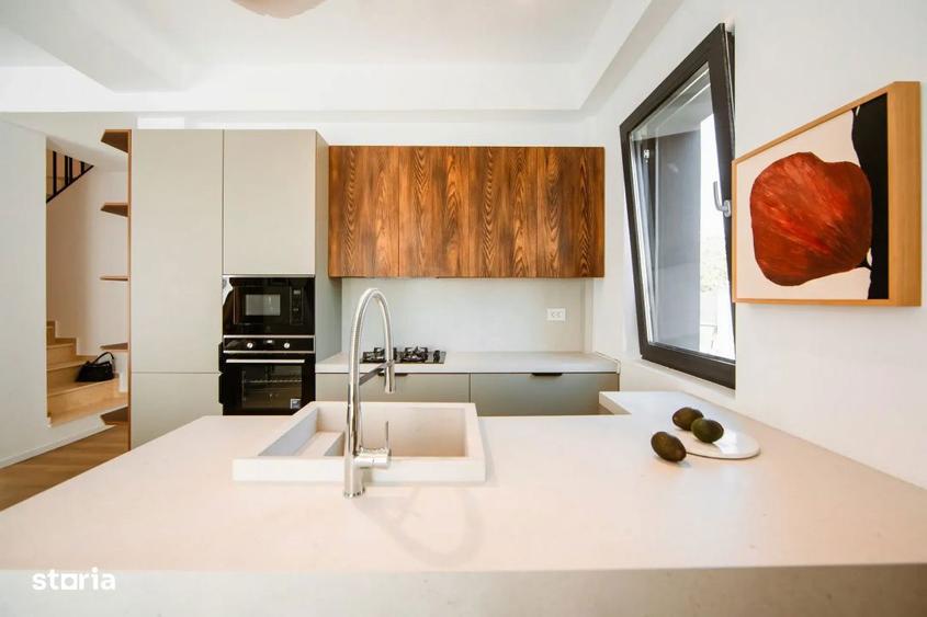 VILA 5 CAMERE - Teren 350 mp | Panouri solare | Tunari - 3