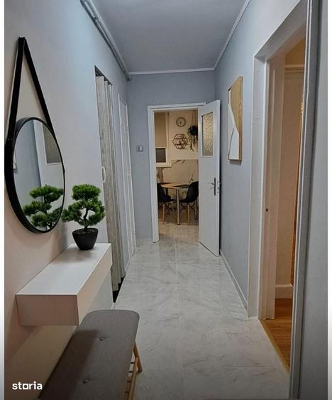 Apartament cu trei camere zona Gemenii - 1