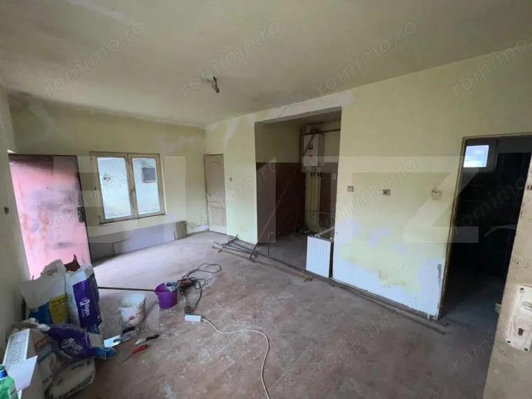 Casa cu teren 645 mp in Santana de Mure? 107 mp utili - 2