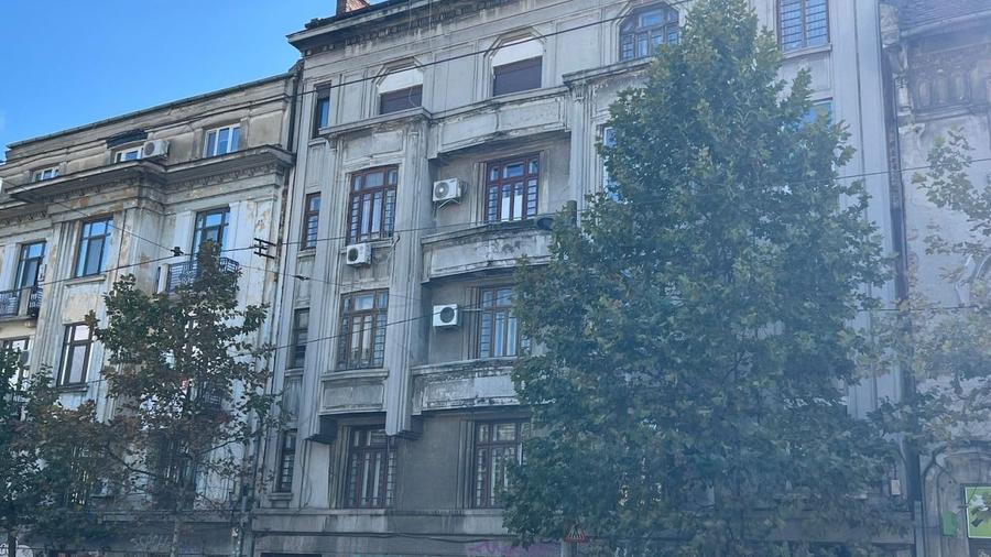 REA1026872 Apartament in Vila interbelica ideal investitie - 1