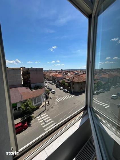 Vand apartament 2 camere semidecomandat - 2