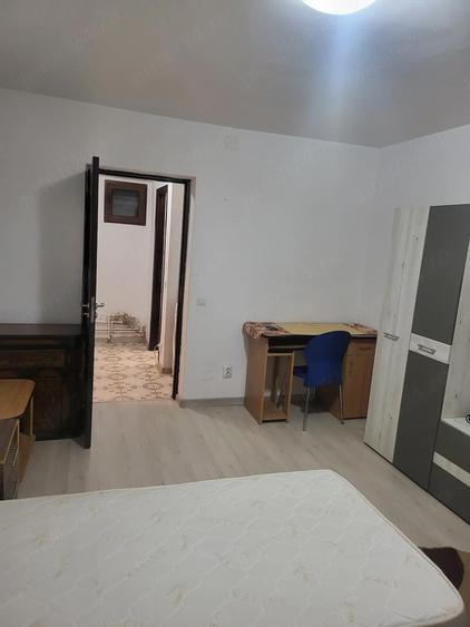 Inchiriez garsoniera - 7