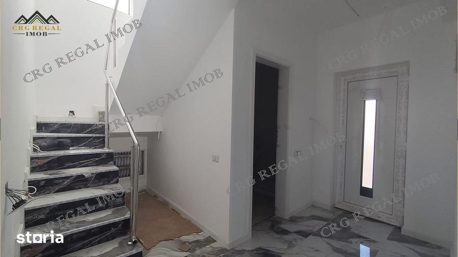 Vila 5 camere 2 bai Panouri Fotovoltaice Pompa de Caldura Teren 320mp - 4