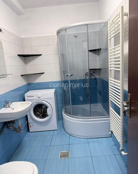 Inchiriez garsoniera