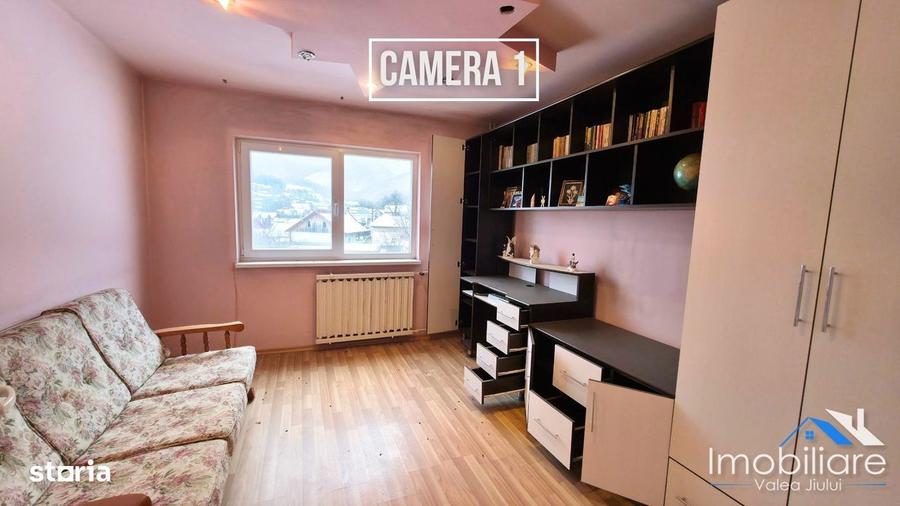 Apartament spa?ios 3 camere Vulcan, Zona Dinca | 75 mp | Etaj 3 - 10