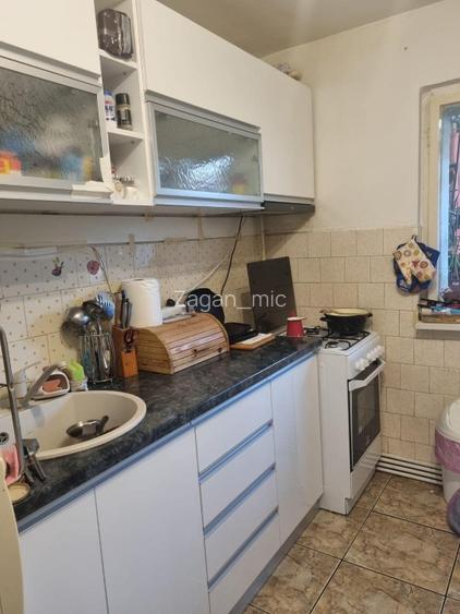 Vand apartament 2 camere in zona Unirii Sud, Buzau Vand apartament 2 camere in zona Unirii Sud, Buzau