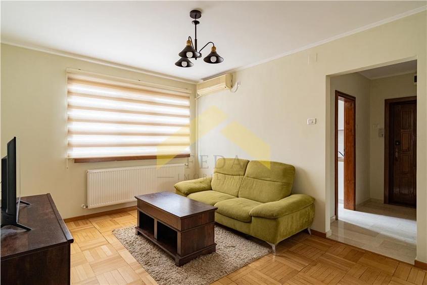 Apartament 3 camere zona Libelula de inchiriat - 14