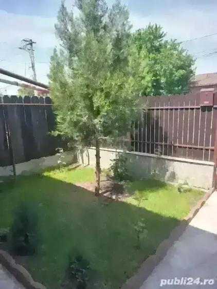 Casă cu 3 camere în Bereasca