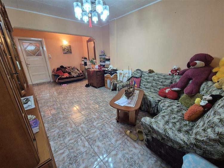 Etaj 3, FOARTE SPATIOS! 3 camere, 91,5 mp, confort 1, Ultracentral - 1