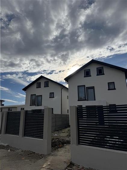 DE VANZARE VILA BRAGADIRU -DORMITOR PARTER | TOATE UTILITATILE | TEREN 340mp| - 2