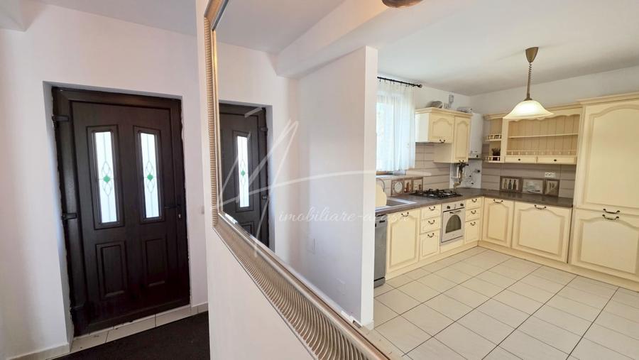 Green City. Casa frumoasa, gradina si liniste de vanzare - 22