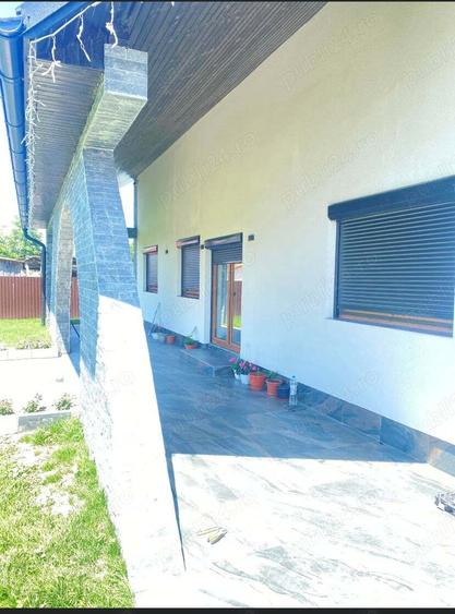 Casa de vanzare la cheie 280mp - 3