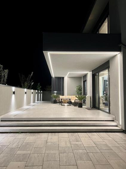 Casa individuala cu 6 camere, zona Parfumului. Comision 0 - 1