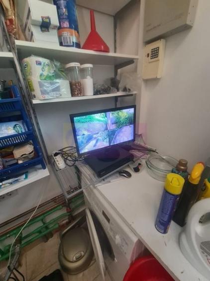 Vila de vanzare cu 6 camere in Cornu (teren 6.600 mp) - 32