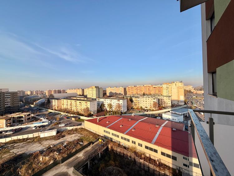 Apartament cu 2 camere nemobilat de inchiriat in zona Astra ,et 8/11 - 11