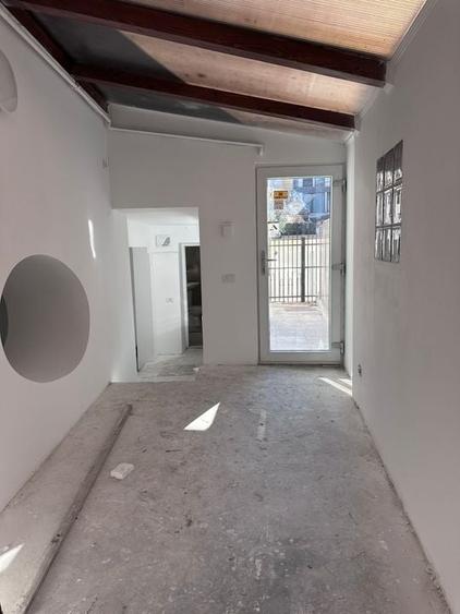 Casă de vânzare – Constanța, zona Trocadero – 199.900 € negociabil - 8