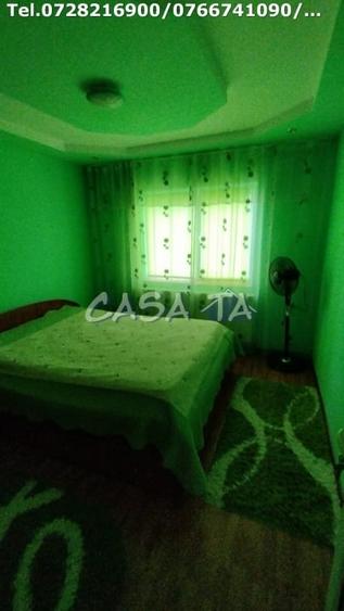 Apartament 3 camere, situat in Rovinari , Str. Plopilor - 3