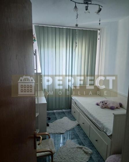 Zona PALTINIS, 58mp, 3 camere , AN 1986!! Pret 71000 euro!! - 8